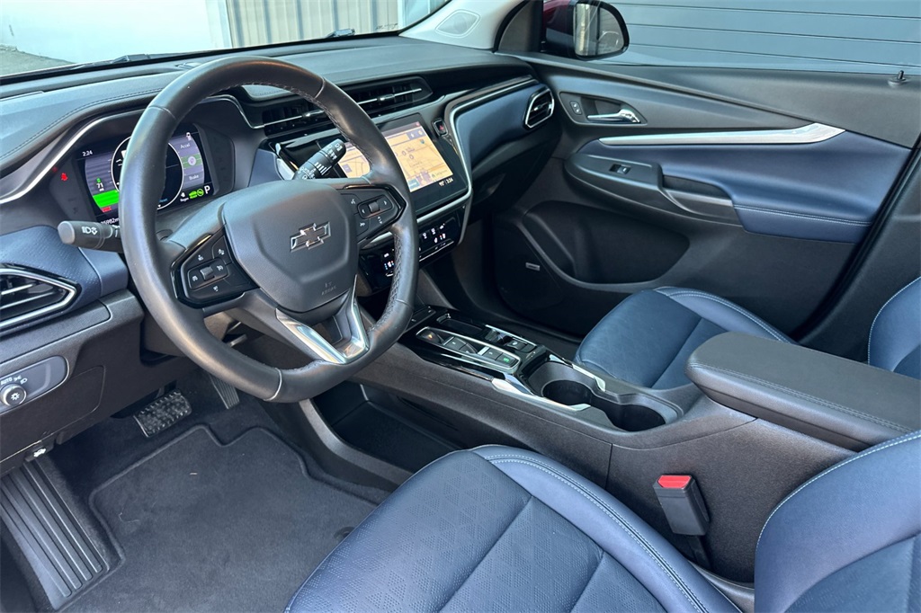used 2022 Chevrolet Bolt EUV car, priced at $23,909