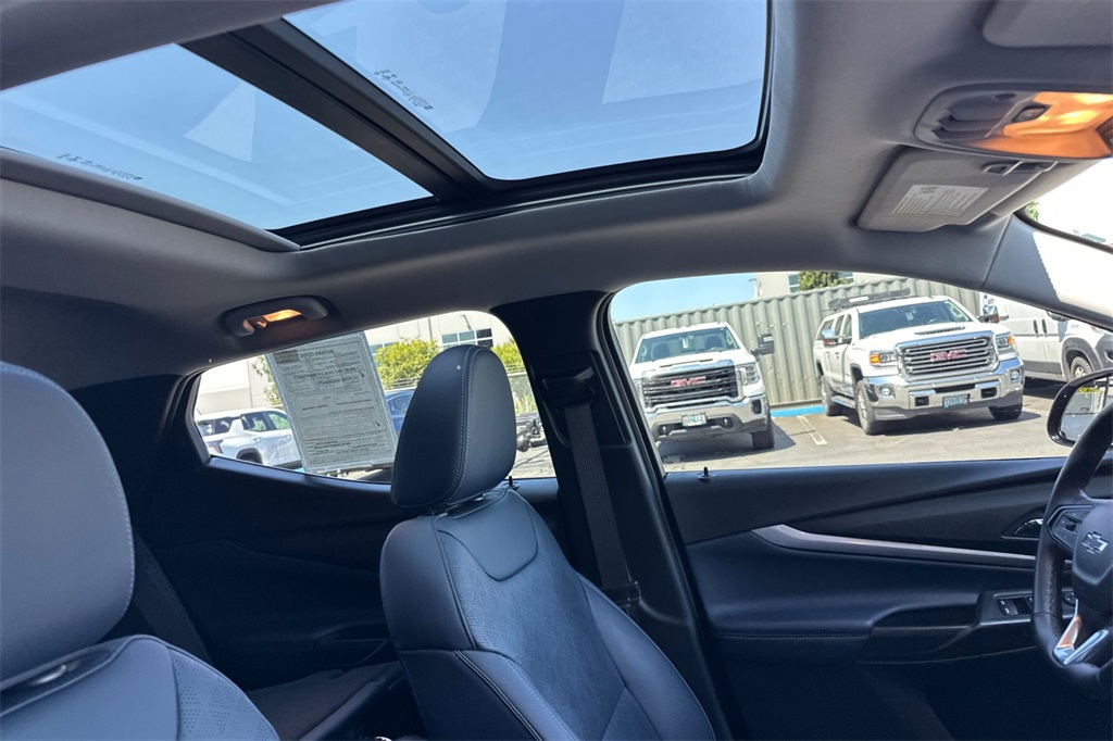 used 2022 Chevrolet Bolt EUV car, priced at $23,909