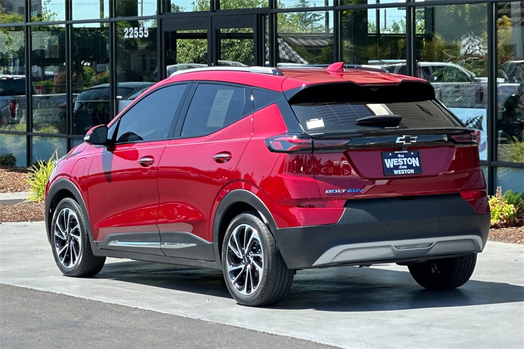 used 2022 Chevrolet Bolt EUV car, priced at $23,909