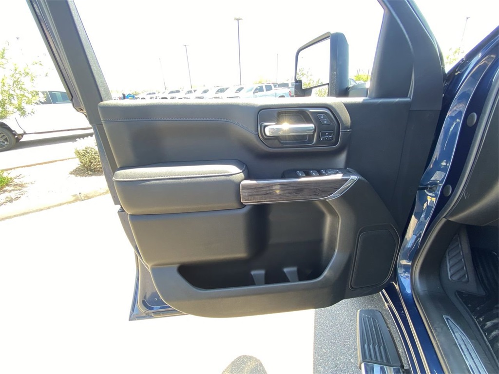 used 2022 Chevrolet Silverado 2500HD car, priced at $50,991
