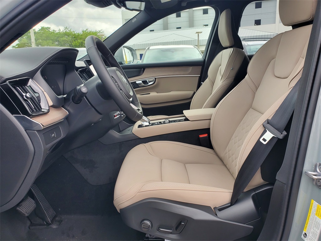 new 2026 Volvo XC90 car, priced at $68,325