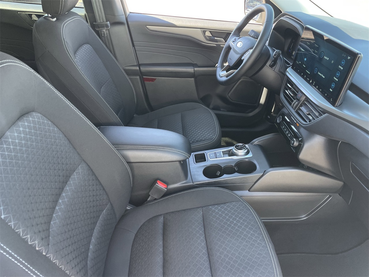 used 2024 Ford Escape car, priced at $25,999