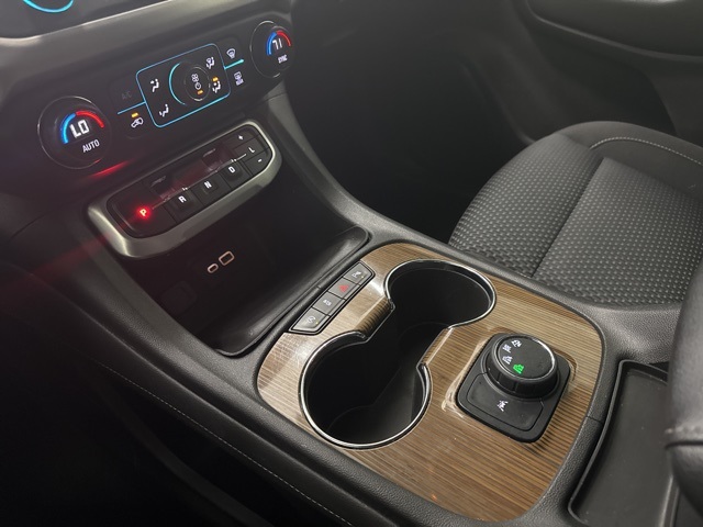 used 2021 GMC Acadia car, priced at $20,417