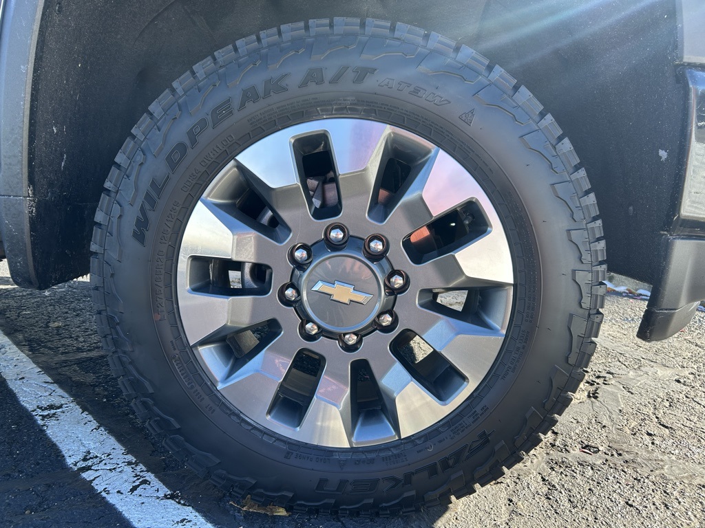 used 2021 Chevrolet Silverado 2500HD car, priced at $37,775