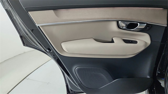 new 2026 Volvo XC90 car, priced at $71,485