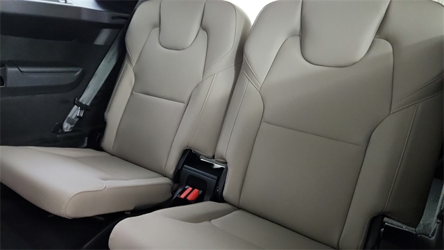 new 2026 Volvo XC90 car, priced at $71,485
