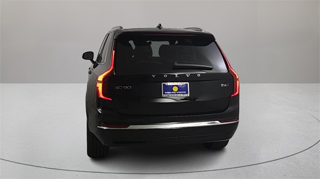 new 2026 Volvo XC90 car, priced at $71,485