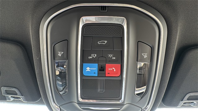 new 2025 Jeep Grand Cherokee car, priced at $46,275