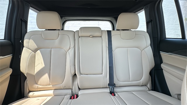new 2025 Jeep Grand Cherokee car, priced at $46,275