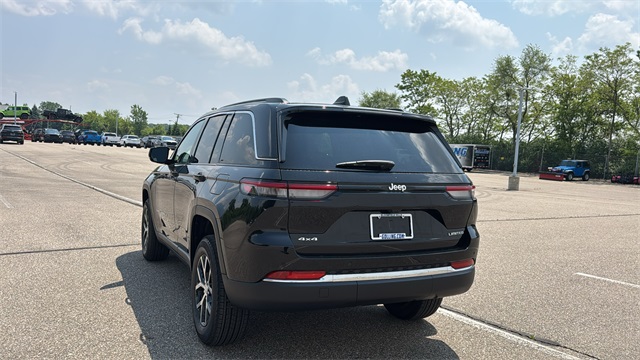 new 2025 Jeep Grand Cherokee car, priced at $46,275