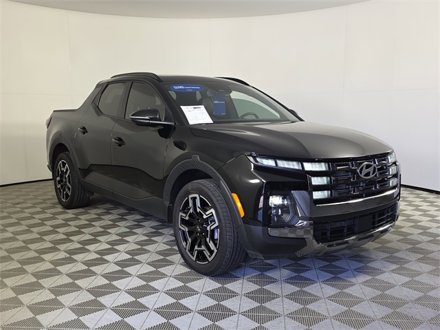used 2025 Hyundai Santa Cruz car, priced at $38,804