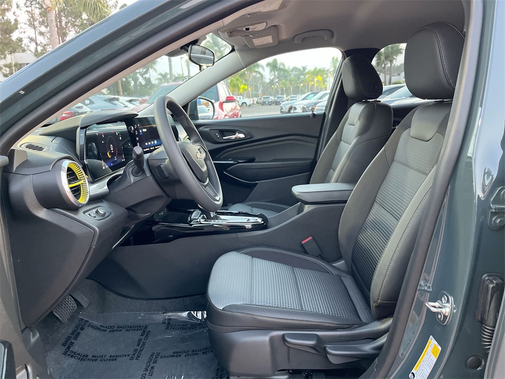 new 2026 Chevrolet Trax car, priced at $25,340
