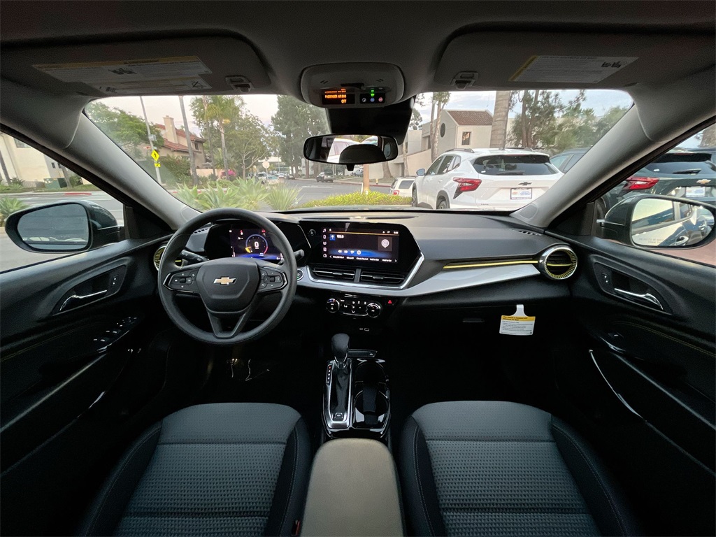 new 2026 Chevrolet Trax car, priced at $25,340