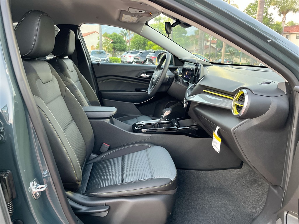 new 2026 Chevrolet Trax car, priced at $25,340