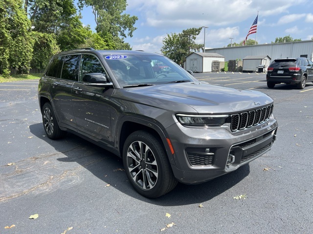 used 2023 Jeep Grand Cherokee car, priced at $38,795