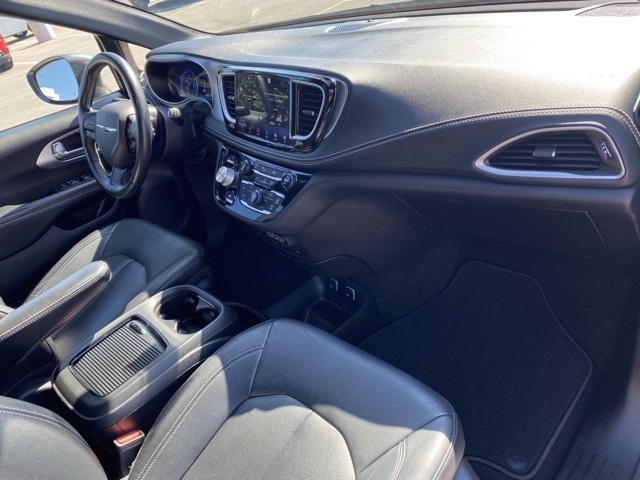 used 2021 Chrysler Pacifica car, priced at $24,209
