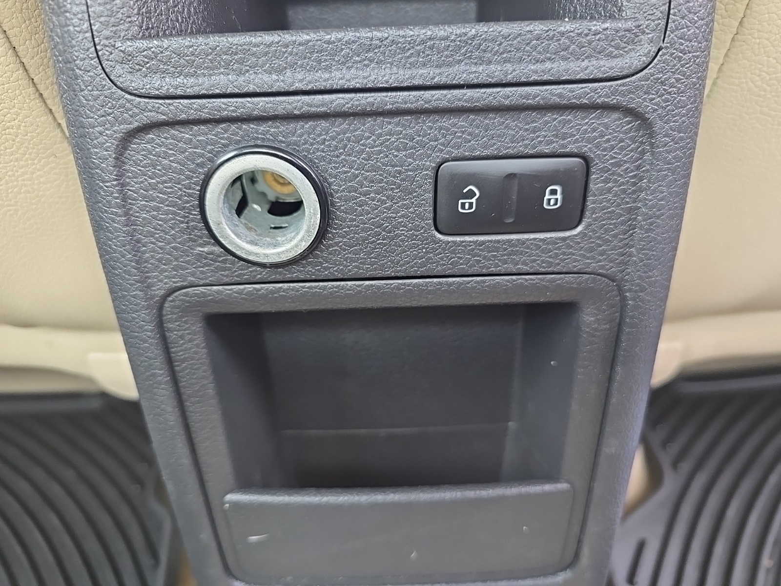 used 2013 Volkswagen Jetta car, priced at $7,000
