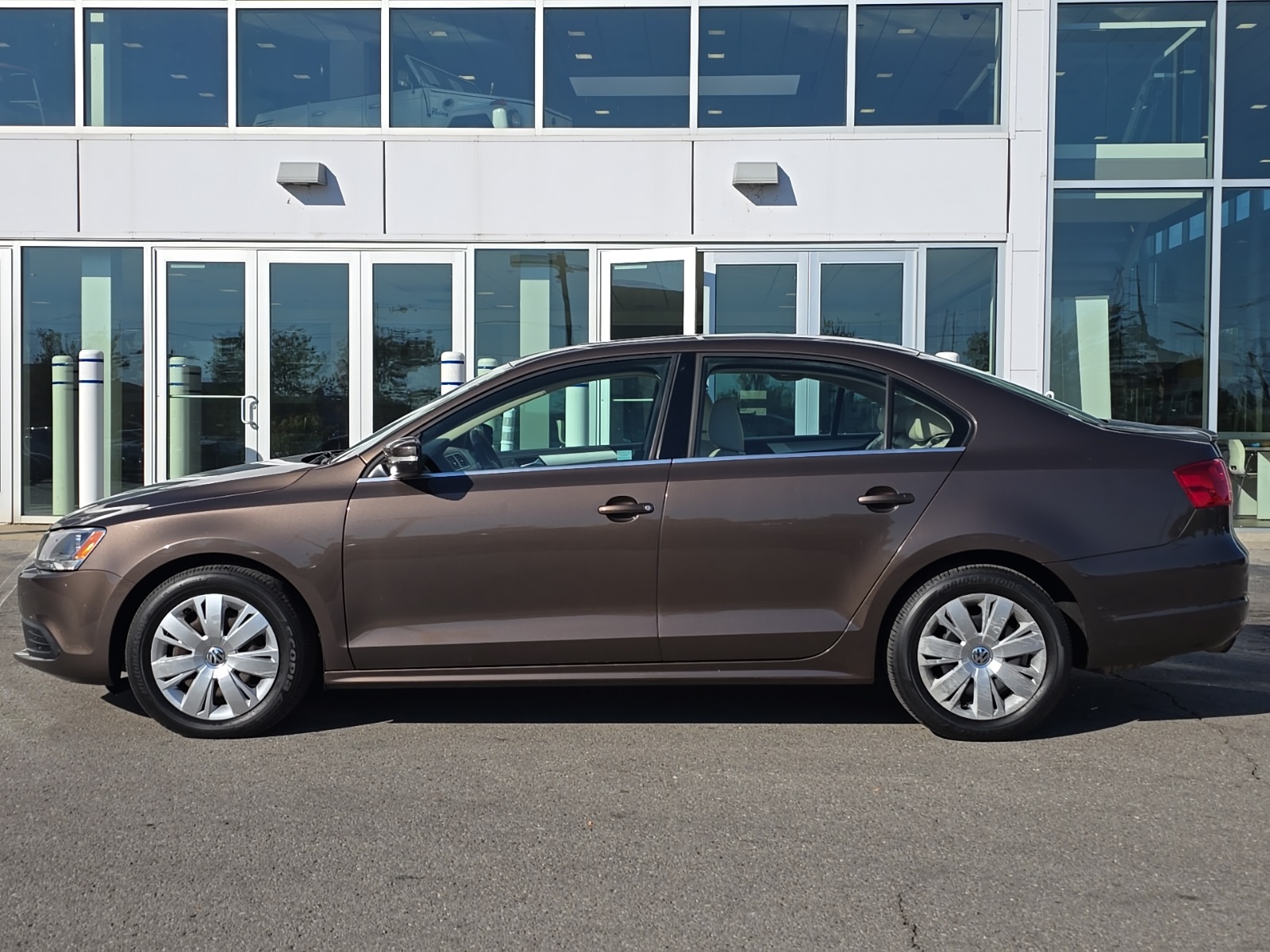 used 2013 Volkswagen Jetta car, priced at $7,000