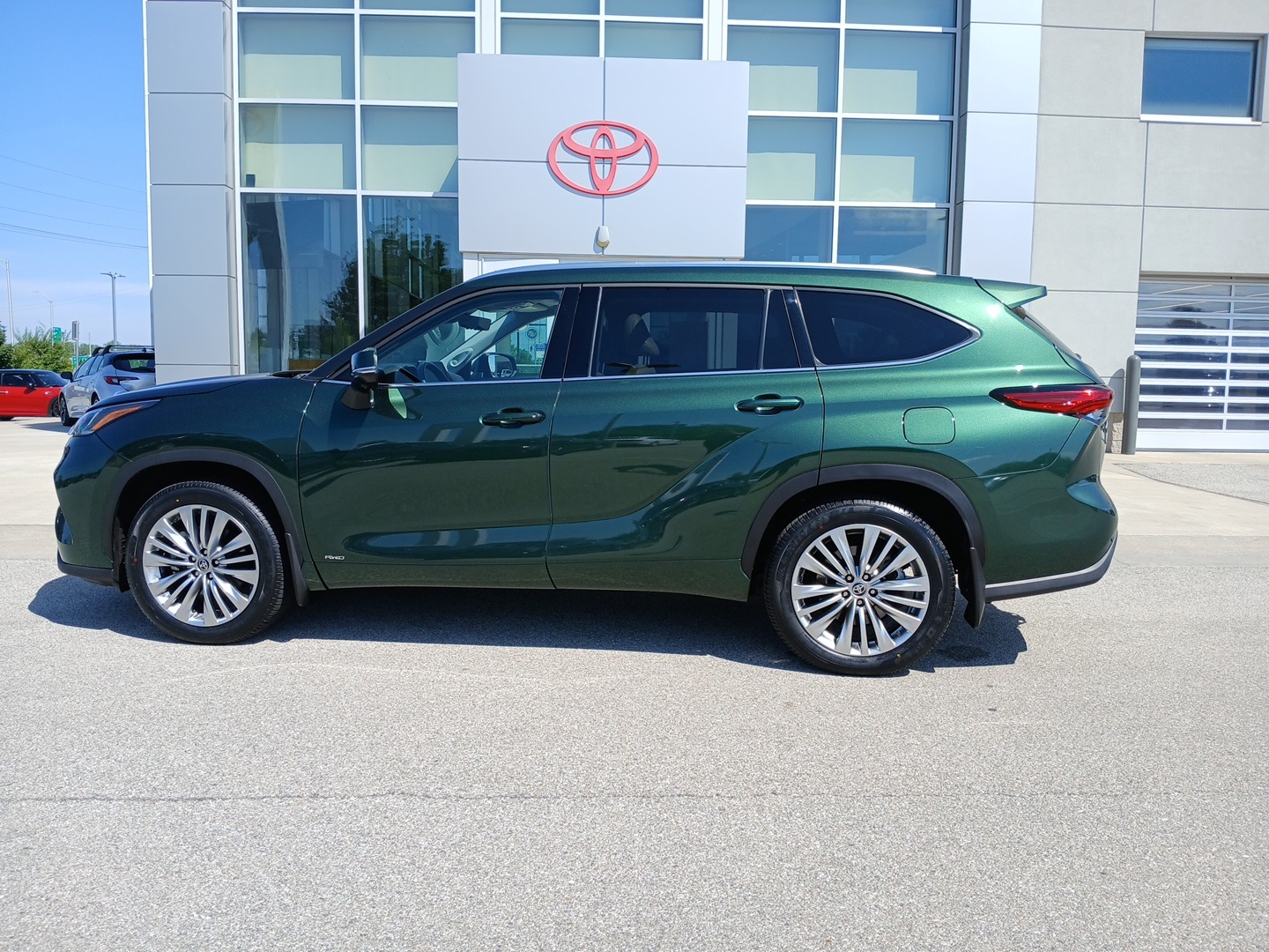used 2023 Toyota Highlander Hybrid car, priced at $48,265