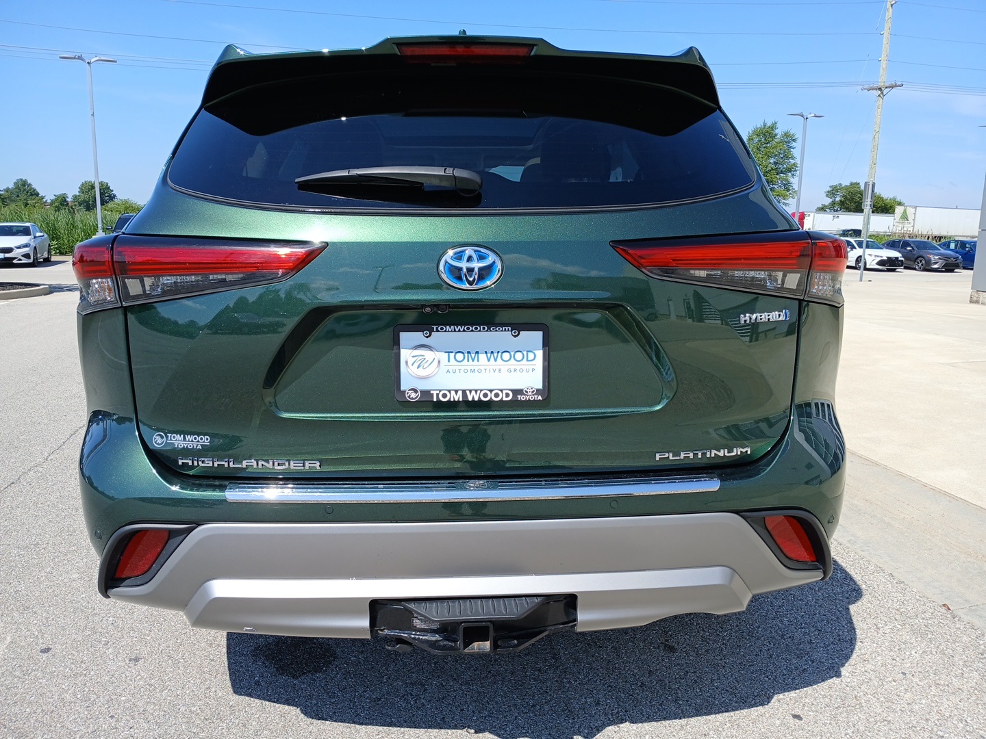 used 2023 Toyota Highlander Hybrid car, priced at $48,265