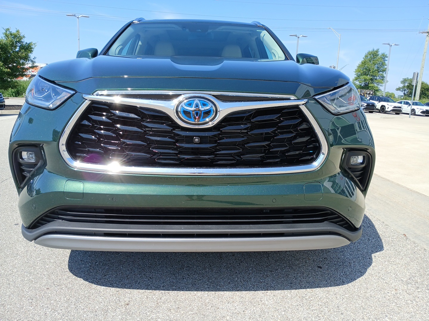 used 2023 Toyota Highlander Hybrid car, priced at $48,265