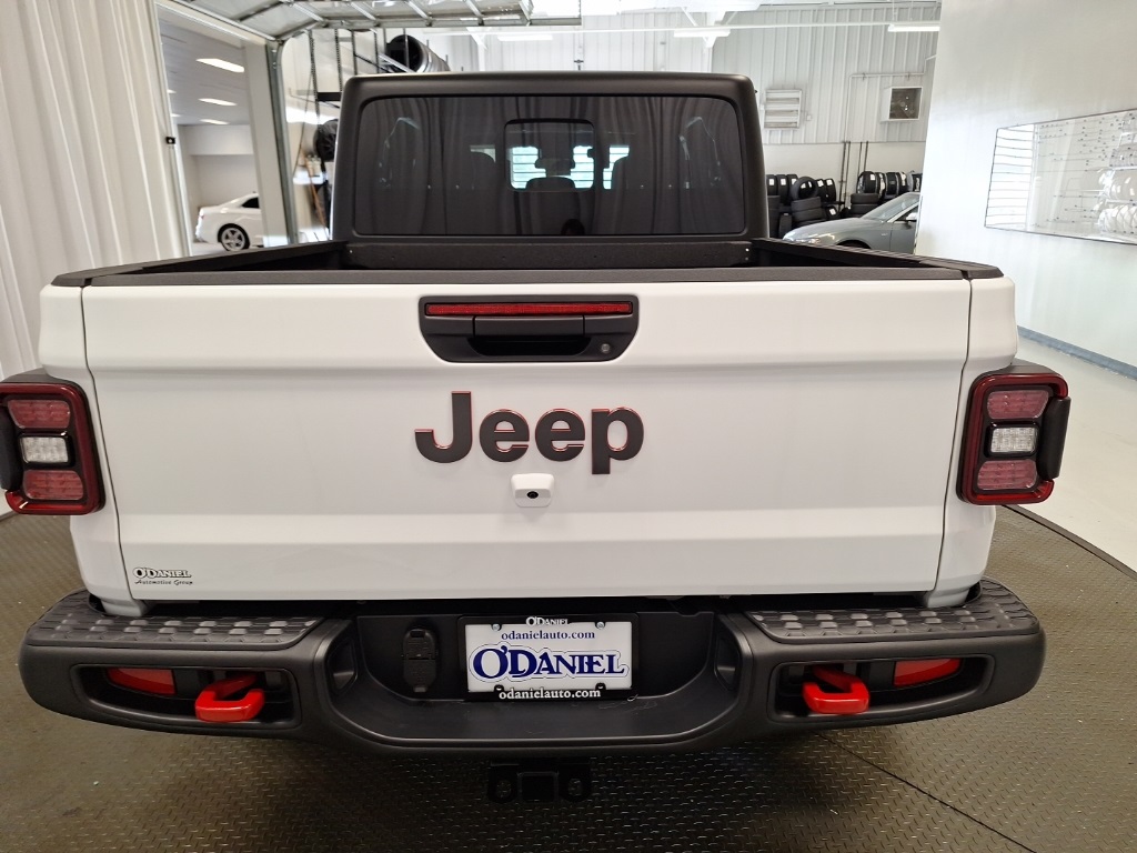 new 2025 Jeep Gladiator car, priced at $53,999