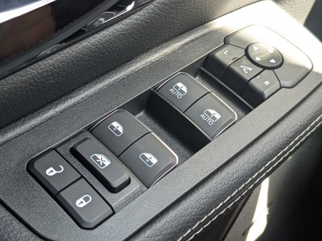 new 2025 Ram 1500 car, priced at $61,815