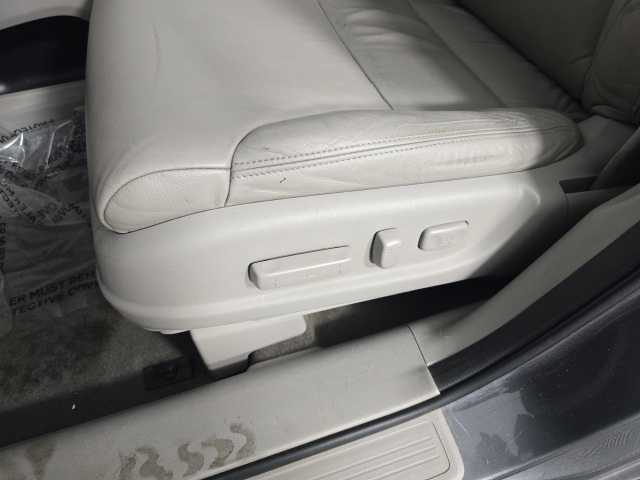 used 2012 Honda CR-V car, priced at $10,000
