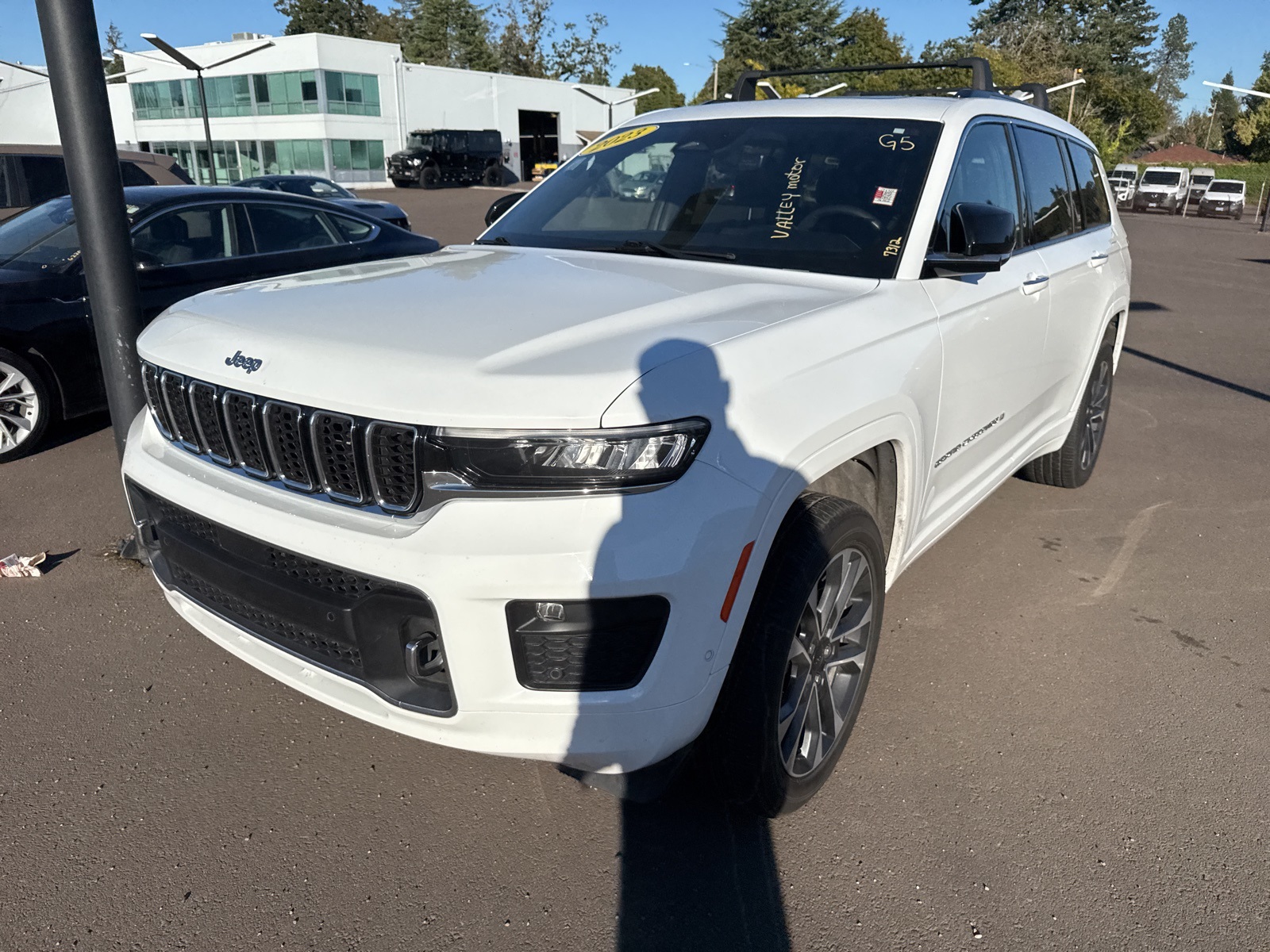used 2023 Jeep Grand Cherokee L car, priced at $37,998