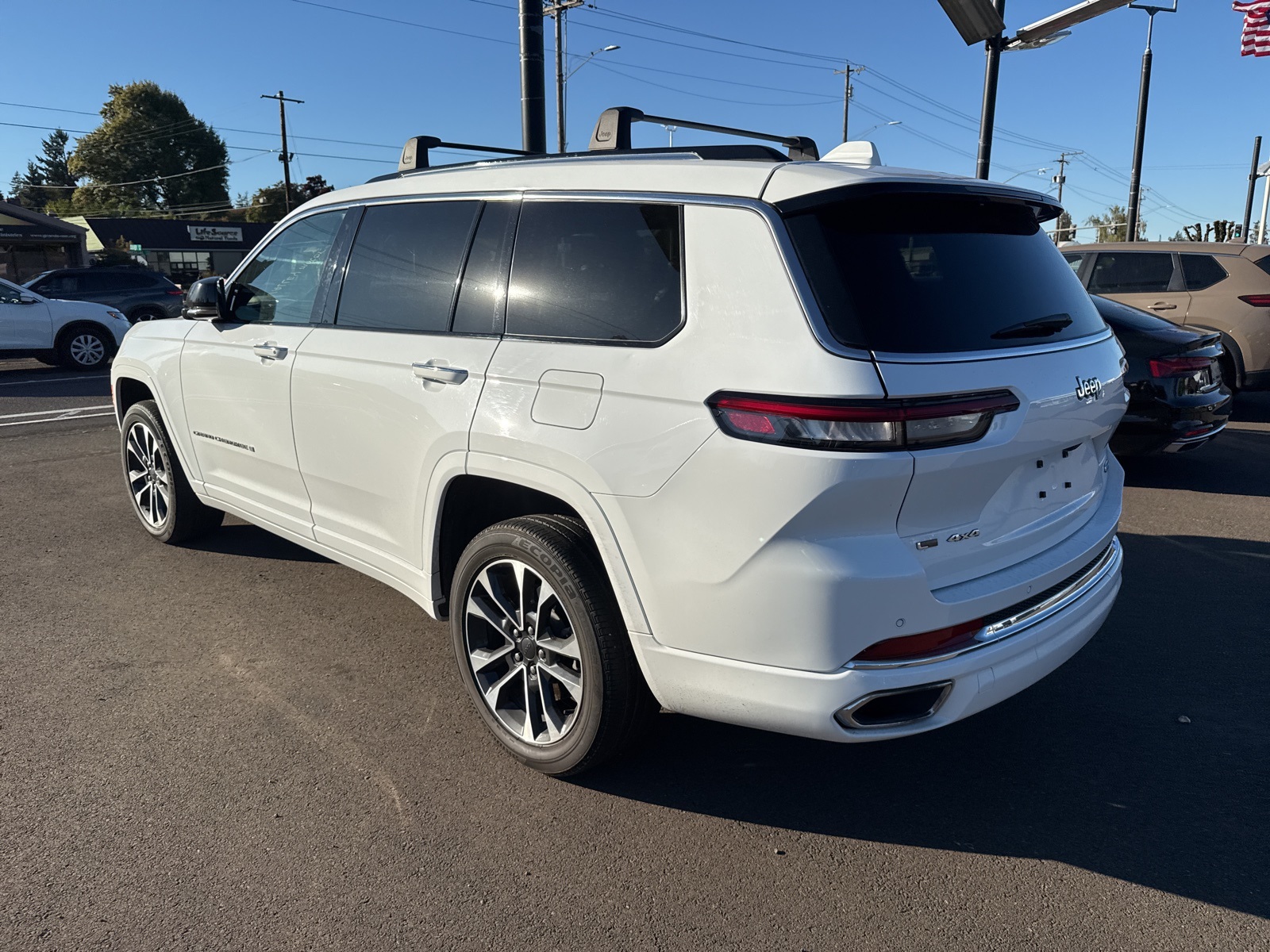 used 2023 Jeep Grand Cherokee L car, priced at $37,998