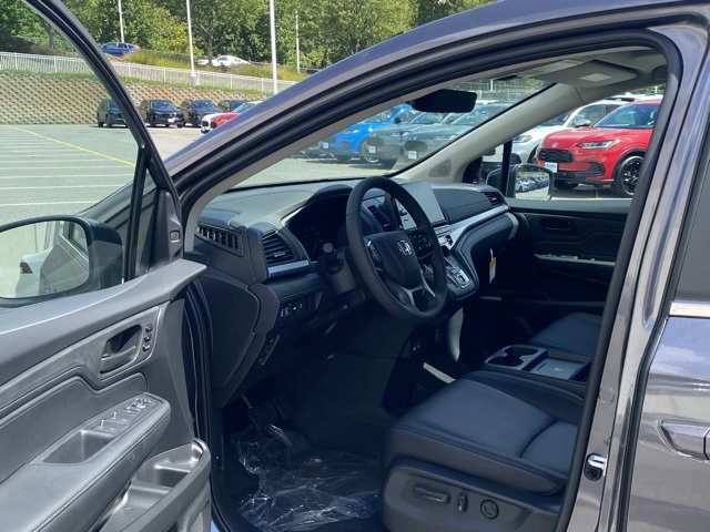 new 2026 Honda Odyssey car, priced at $42,422