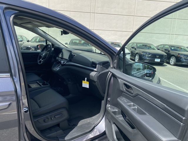 new 2026 Honda Odyssey car, priced at $42,422