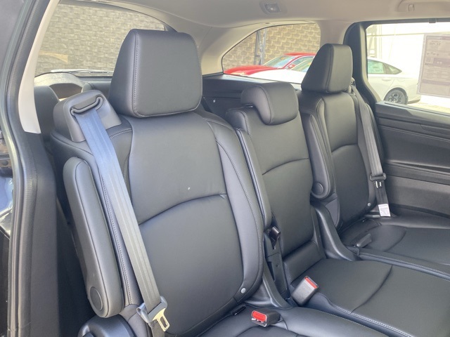 new 2026 Honda Odyssey car, priced at $42,422