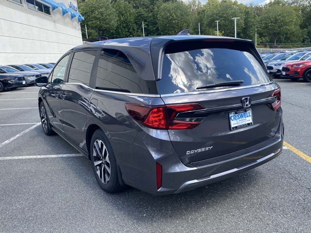 new 2026 Honda Odyssey car, priced at $42,422