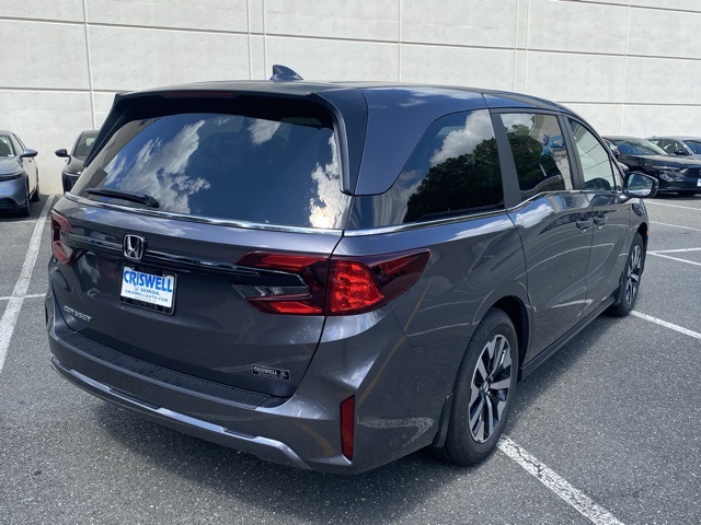 new 2026 Honda Odyssey car, priced at $42,422
