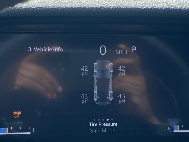 new 2025 Jeep Grand Cherokee car, priced at $39,795