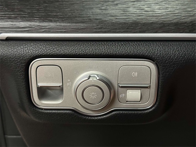 used 2022 Mercedes-Benz GLE car, priced at $48,991