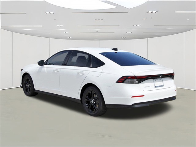 new 2025 Honda Accord car, priced at $32,673