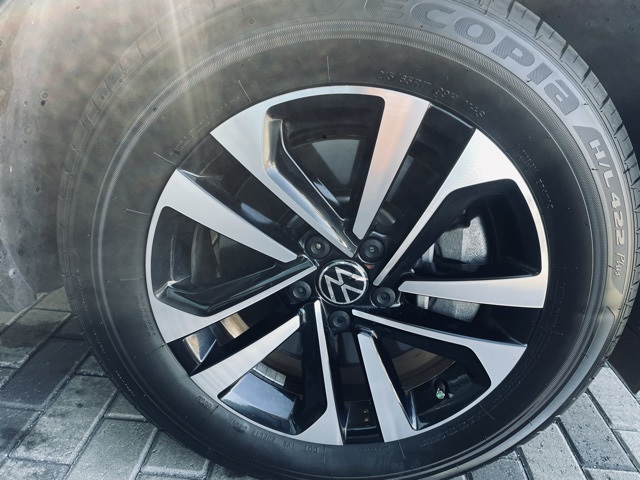 used 2022 Volkswagen Tiguan car, priced at $19,900