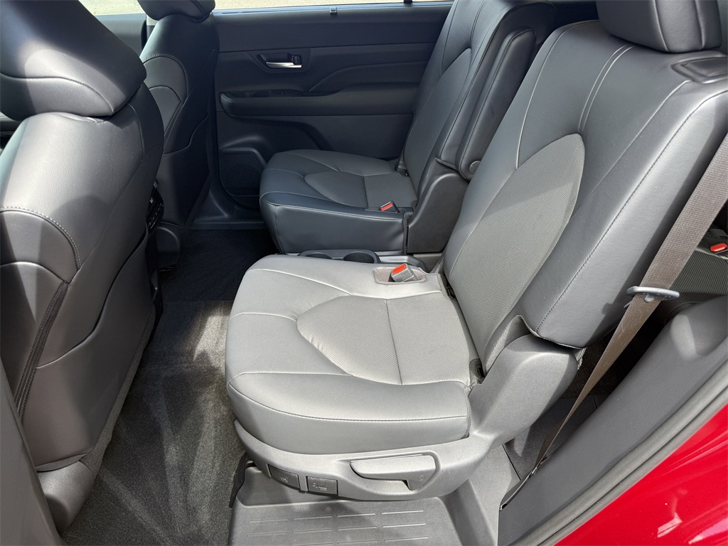 used 2024 Toyota Grand Highlander car, priced at $43,598