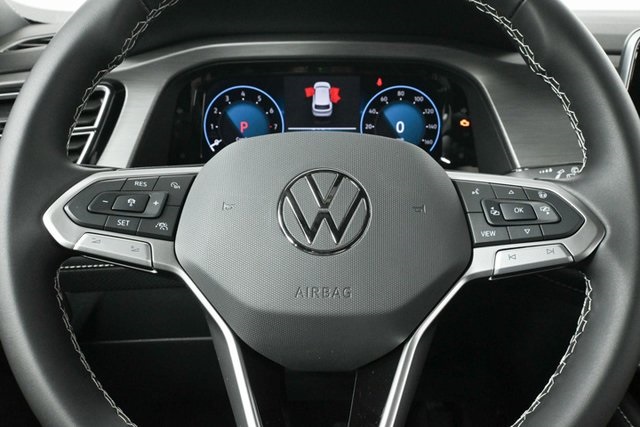 new 2025 Volkswagen Atlas Cross Sport car, priced at $45,734