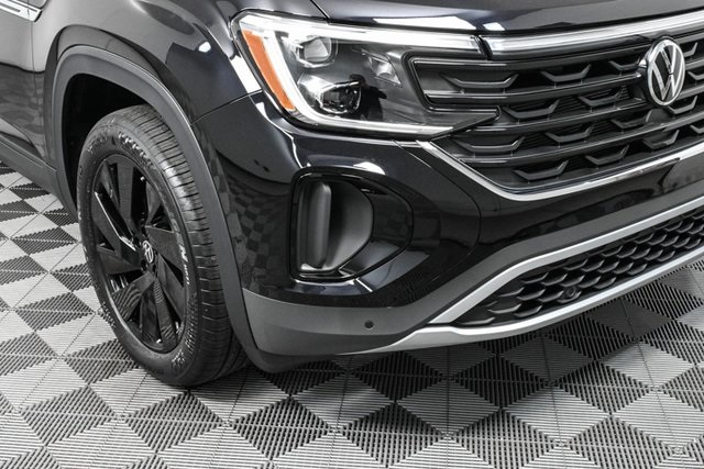 new 2025 Volkswagen Atlas Cross Sport car, priced at $45,734