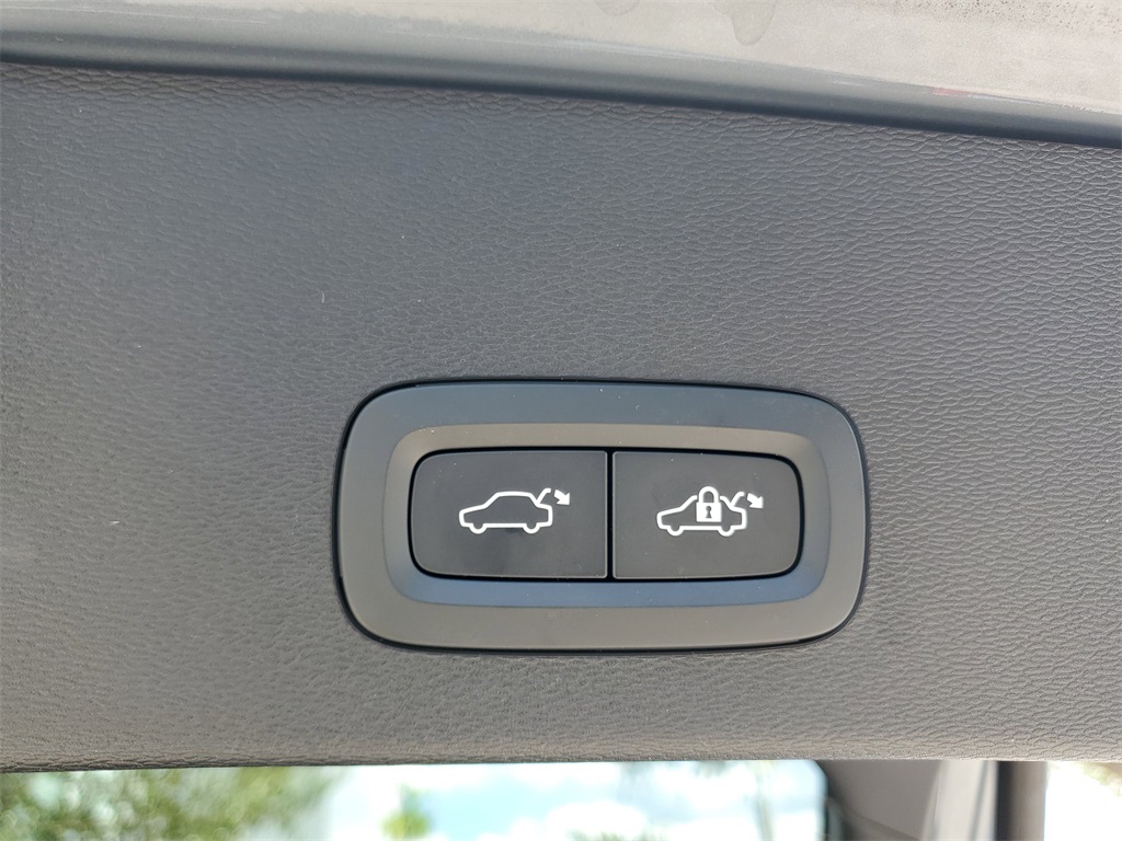 used 2023 Volvo C40 Recharge Pure Electric car, priced at $29,995