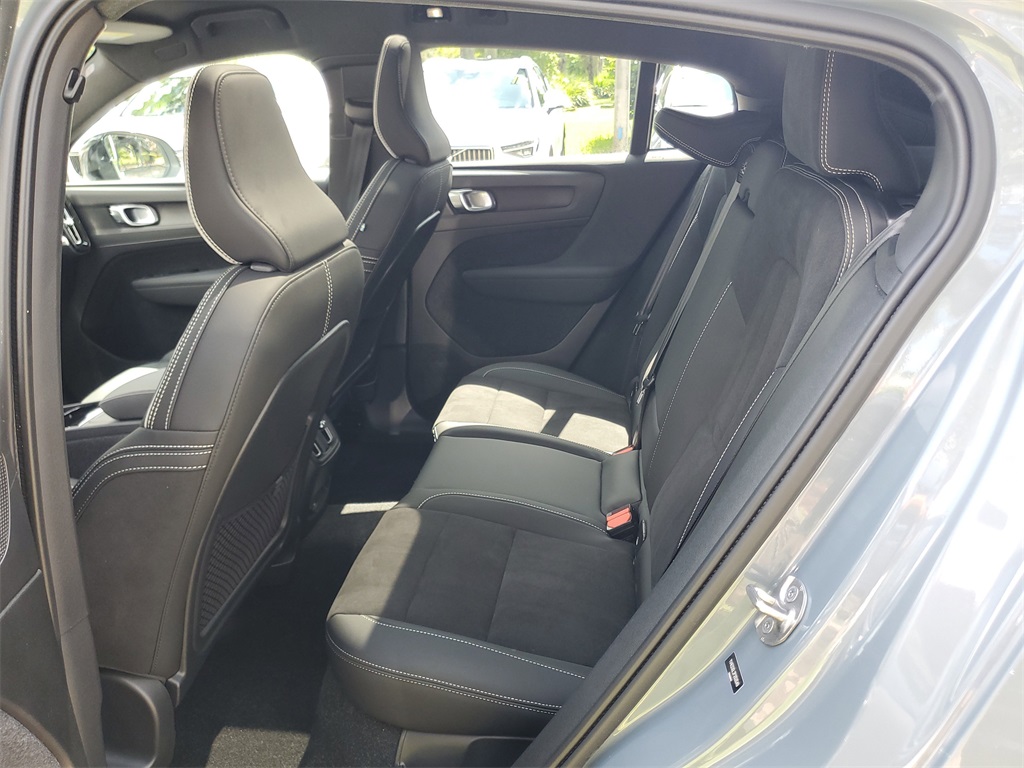 used 2023 Volvo C40 Recharge Pure Electric car, priced at $29,995