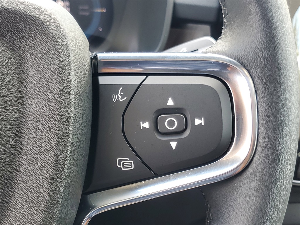 used 2023 Volvo C40 Recharge Pure Electric car, priced at $29,995