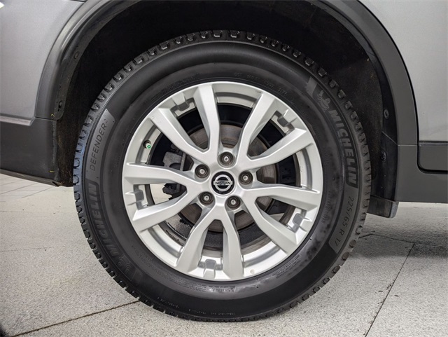 used 2020 Nissan Rogue car, priced at $15,894