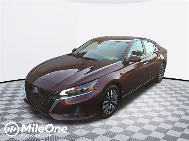 used 2023 Nissan Altima car
