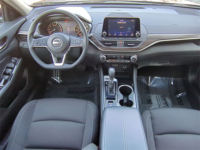 used 2023 Nissan Altima car, priced at $23,911