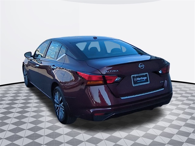 used 2023 Nissan Altima car, priced at $23,911