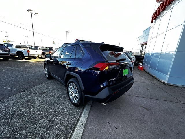 new 2025 Toyota RAV4 car
